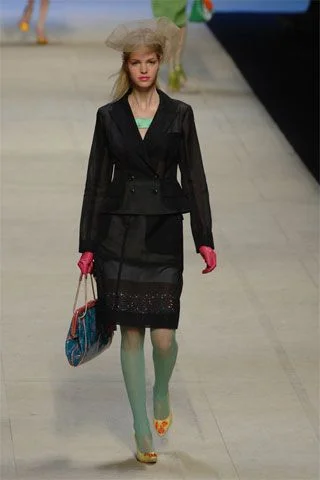 Look 30
